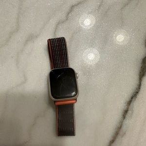 Apple Watch’s series 7- 41mm